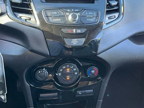 Used 2019 Ford Fiesta SE w/ Equipment Group 201A FWD image 22