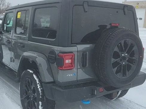 Used 2023 Jeep Wrangler Unlimited Sahara w/ Cold Weather Group image 2