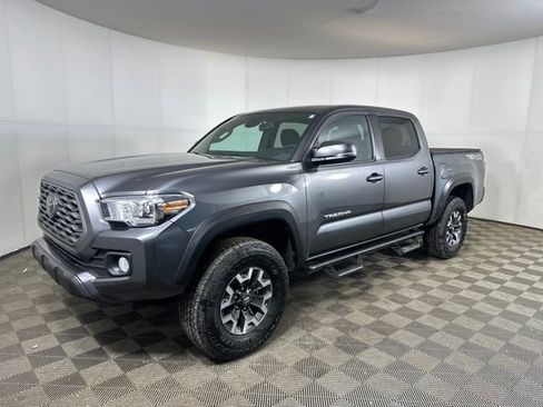 Used 2023 Toyota Tacoma TRD Off-Road image 7
