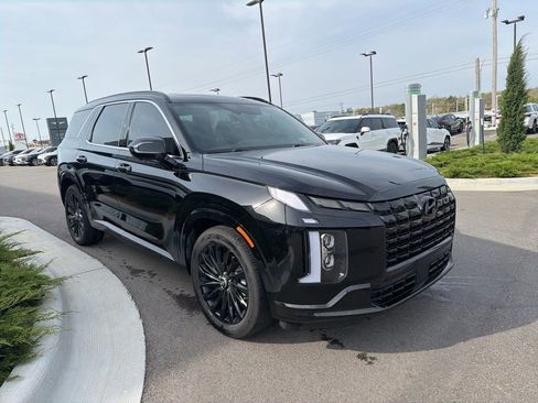 Used 2024 Hyundai Palisade Calligraphy AWD/4WD image 3
