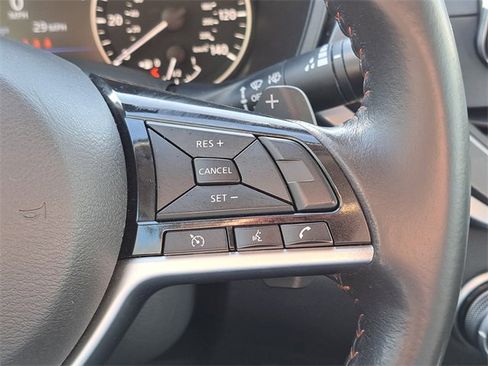 Used 2024 Nissan Altima 2.5 SR image 19