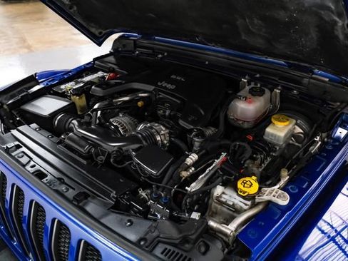 Used 2019 Jeep Wrangler Unlimited Rubicon AWD/4WD image 47