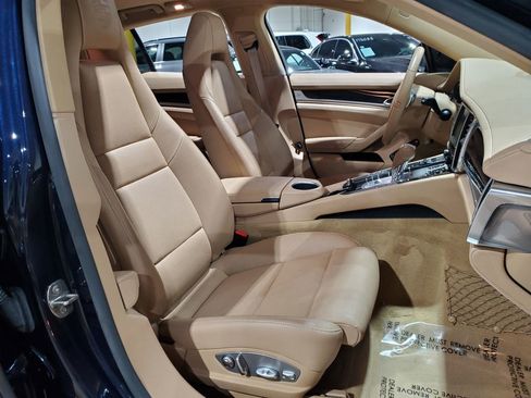 Used 2016 Porsche Panamera Edition image 14