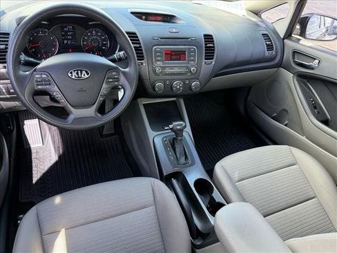 Used 2015 Kia Forte LX w/ Popular Package FWD image 12