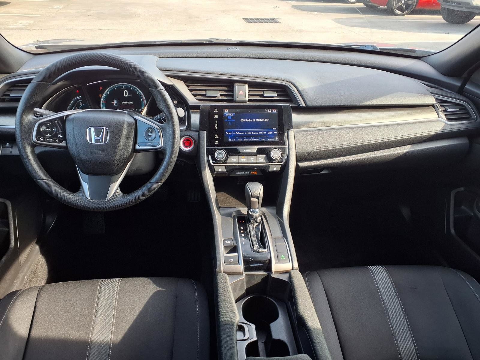 Used 2018 Honda Civic EX image 4