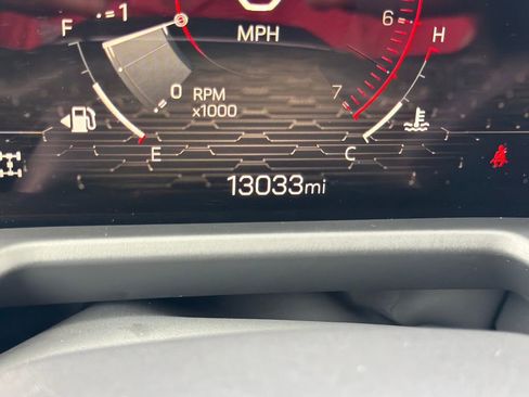 Used 2025 GMC Acadia AT4 w/ LPO, Floor Liner Package image 21