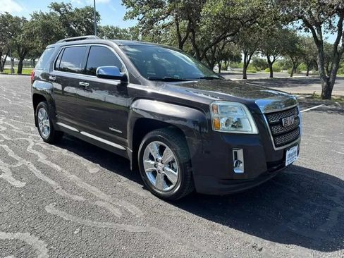 Used 2015 GMC Terrain SLT w/ Chrome Appearance Package FWD image 8