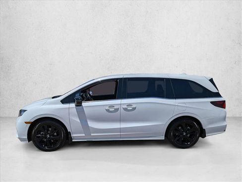 Used 2023 Honda Odyssey Sport image 10