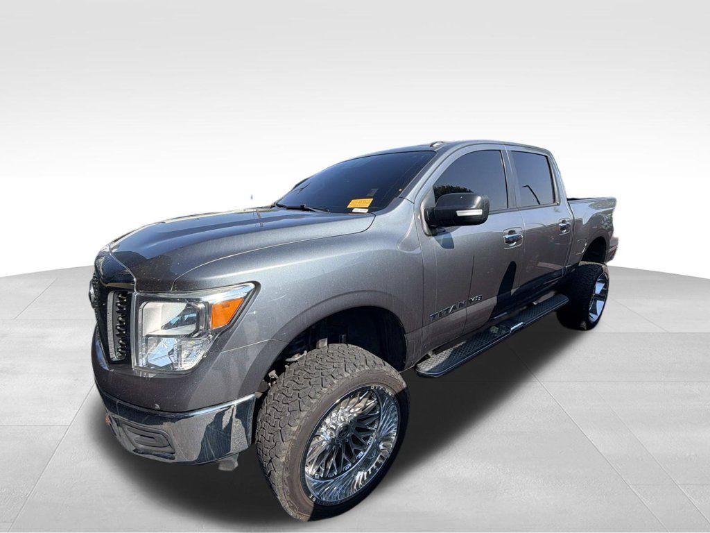 Used 2018 Nissan Titan SV AWD/4WD image 5