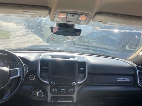 Used 2019 RAM 2500 Big Horn image 13