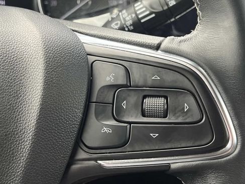 Used 2023 Buick Encore GX Select w/ Sport Touring Package FWD image 25