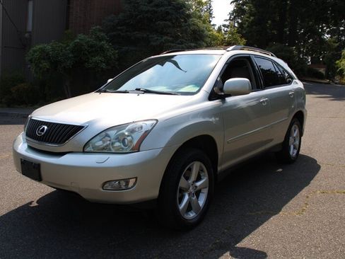 Used 2005 Lexus RX 330 AWD w/ Premium Plus Pkg image 1