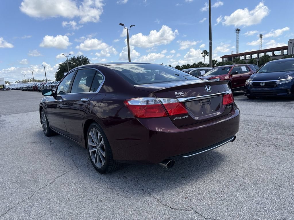 Used 2015 Honda Accord Sport image 6