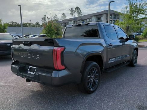 Used 2022 Toyota Tundra Platinum image 6