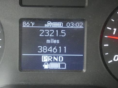 Used 2021 Mercedes-Benz Sprinter 2500 image 15