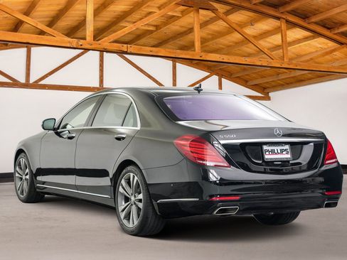 Used 2015 Mercedes-Benz S 550 Sedan image 3