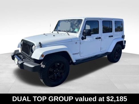Used 2014 Jeep Wrangler Unlimited Sahara image 4