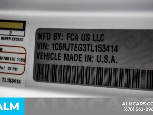 Used 2026 Jeep Gladiator Mojave AWD/4WD image 47