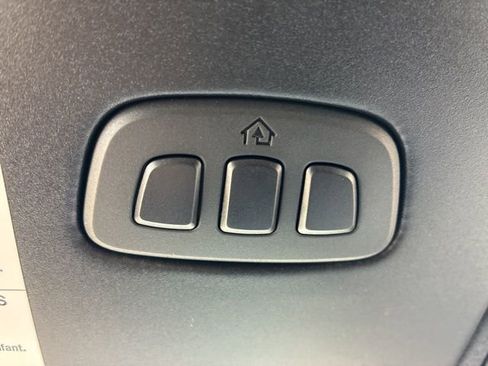 Used 2024 Ford Bronco Badlands image 40