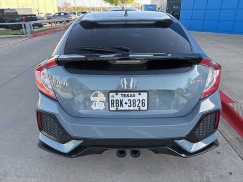 Used 2019 Honda Civic Sport image 6
