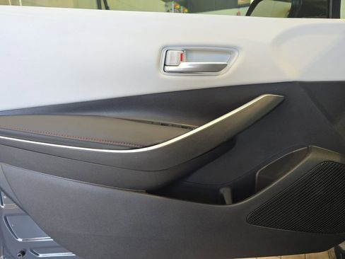 Used 2023 Toyota Corolla SE image 26