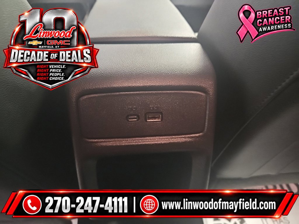 Used 2026 Chevrolet Trax LT FWD image 14