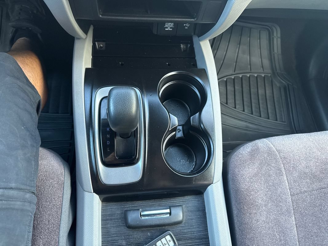 Used 2019 Honda Pilot LX image 36