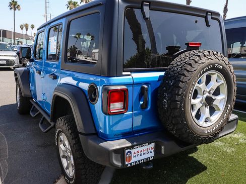 Used 2021 Jeep Wrangler Unlimited Sport AWD/4WD image 5
