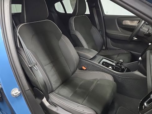 Used 2023 Volvo C40 P8 Recharge Plus image 15