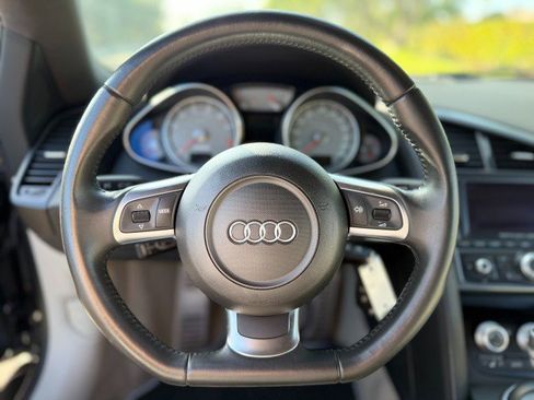 Used 2008 Audi R8 V8 image 18