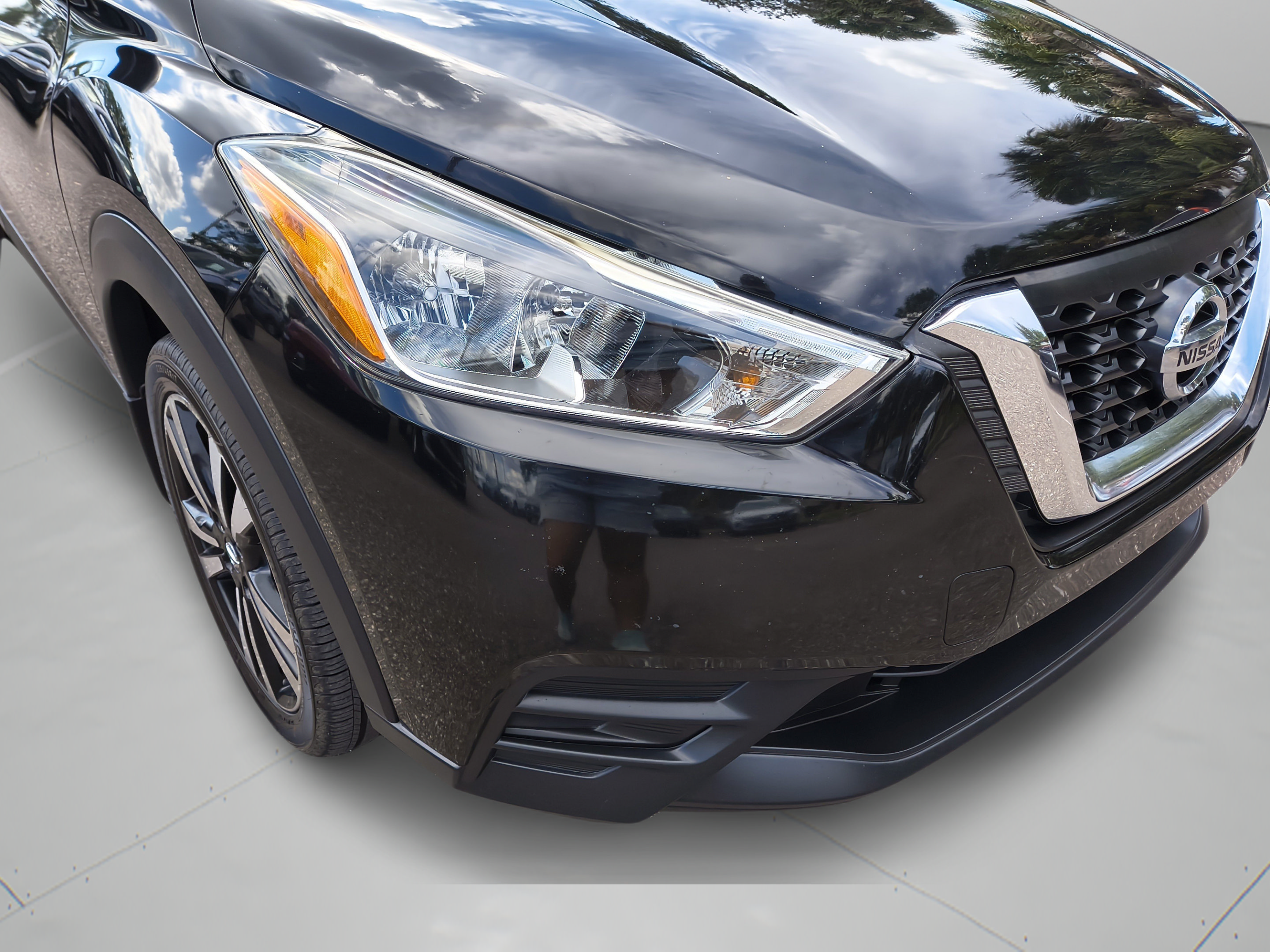 Used 2019 Nissan Kicks SV FWD image 33