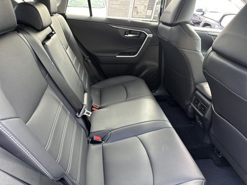 Used 2025 Toyota RAV4 Limited image 14
