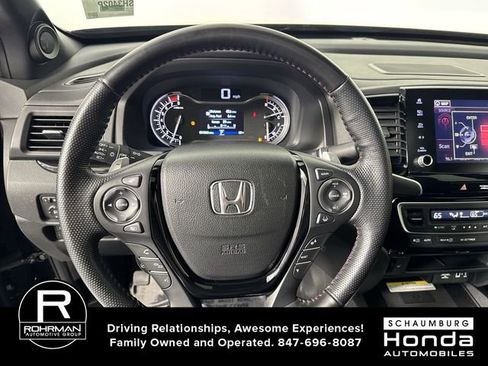 Used 2023 Honda Ridgeline Black Edition image 11