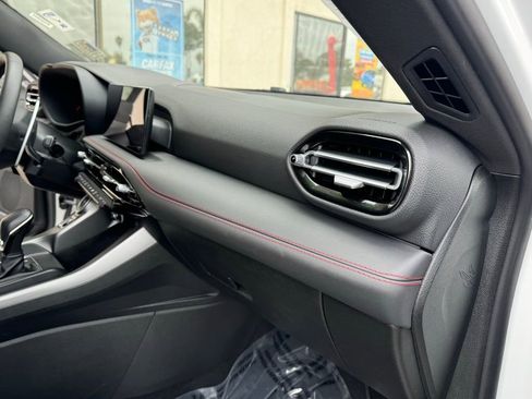 Used 2024 Dodge Hornet R/T image 23