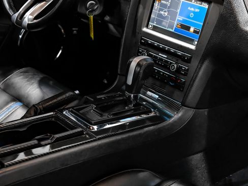 Used 2013 Ford Mustang GT Premium w/ Electronics Pkg RWD image 26