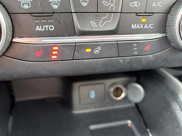 Used 2020 Ford Escape SEL FWD image 20