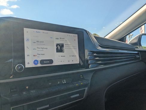 Certified 2025 Toyota Camry LE FWD image 23