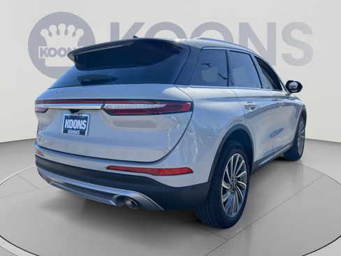 Used 2023 Lincoln Corsair Reserve FWD image 7
