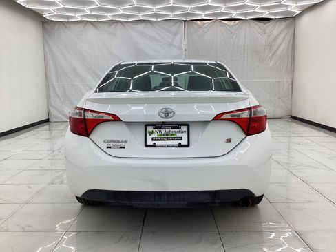 Used 2014 Toyota Corolla S image 10