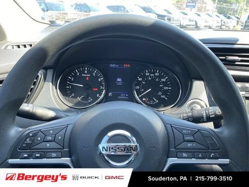 Used 2020 Nissan Rogue Sport SV AWD/4WD image 11
