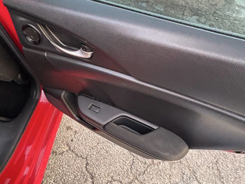 Used 2017 Honda Civic EX image 9