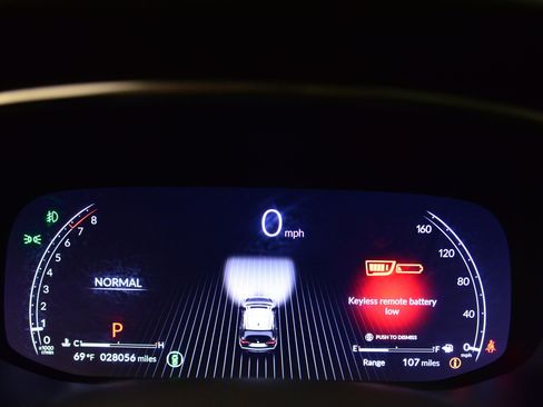 Used 2023 Acura MDX SH-AWD w/ Advance Package image 17