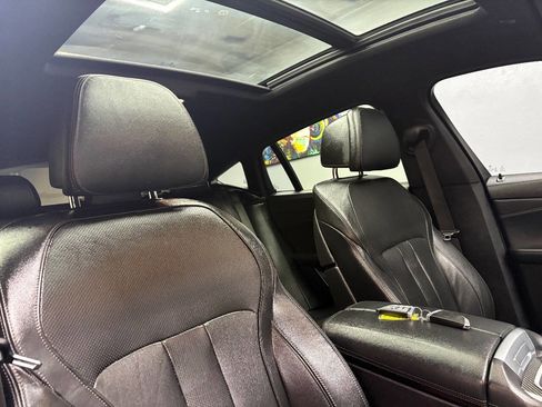 Used 2020 BMW X6 M50i image 66