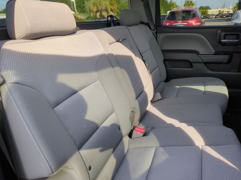Used 2018 Chevrolet Silverado 1500 W/T w/ WT Fleet Convenience Package AWD/4WD image 36