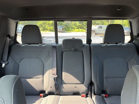 Used 2021 RAM 1500 Big Horn AWD/4WD image 30