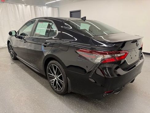 Certified 2024 Toyota Camry SE w/ Cold Weather Package FWD image 4