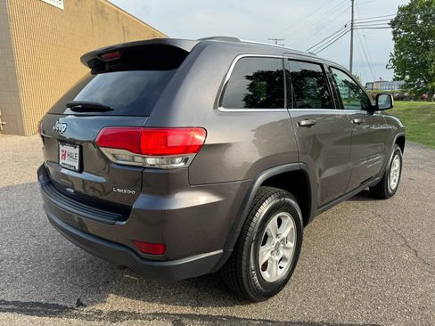 Used 2015 Jeep Grand Cherokee Laredo w/ Quick Order Package 23E AWD/4WD image 9