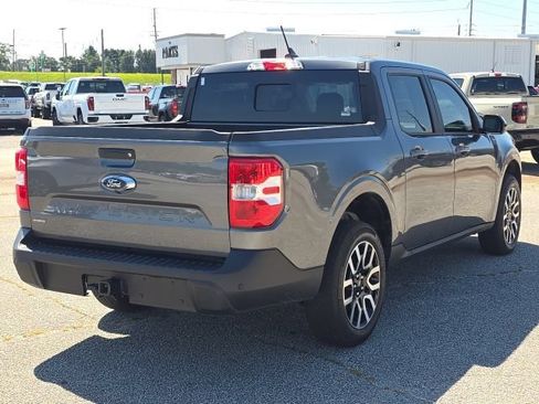 Used 2024 Ford Maverick Lariat FWD image 5
