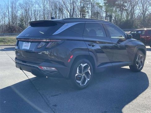 Used 2022 Hyundai Tucson SEL w/ Convenience + Premium Package image 5