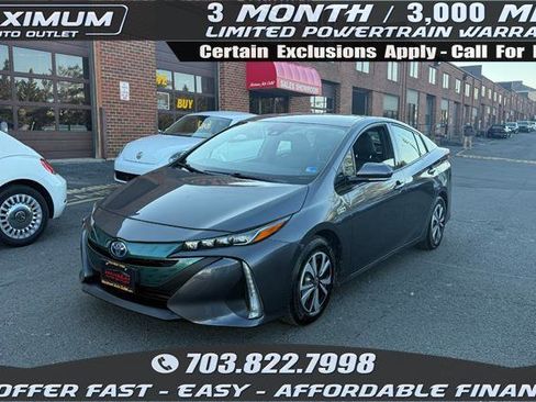 Used 2017 Toyota Prius Prime Premium image 1